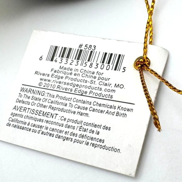 2019 Rivers Edge Bass Salt & Pepper Shaker Set Resin & Glass - Picture 5 of 14